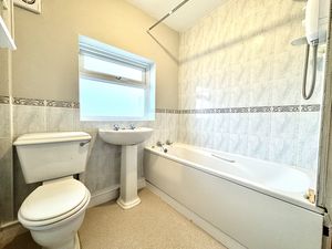 Photo 8- click for photo gallery